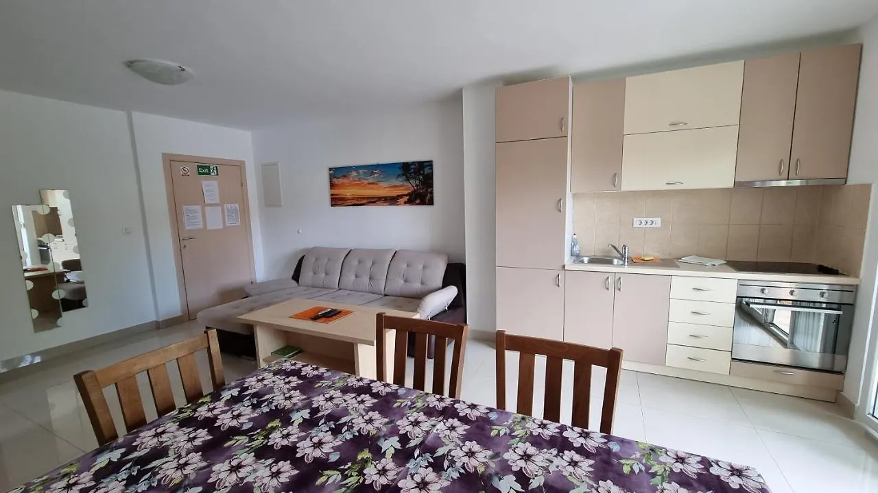 Apartments Bellator سيلو 0*,  كرواتيا
