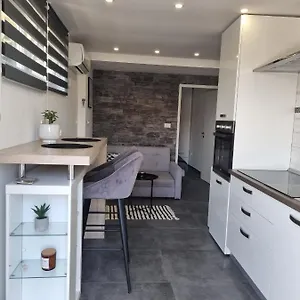  Apartment David